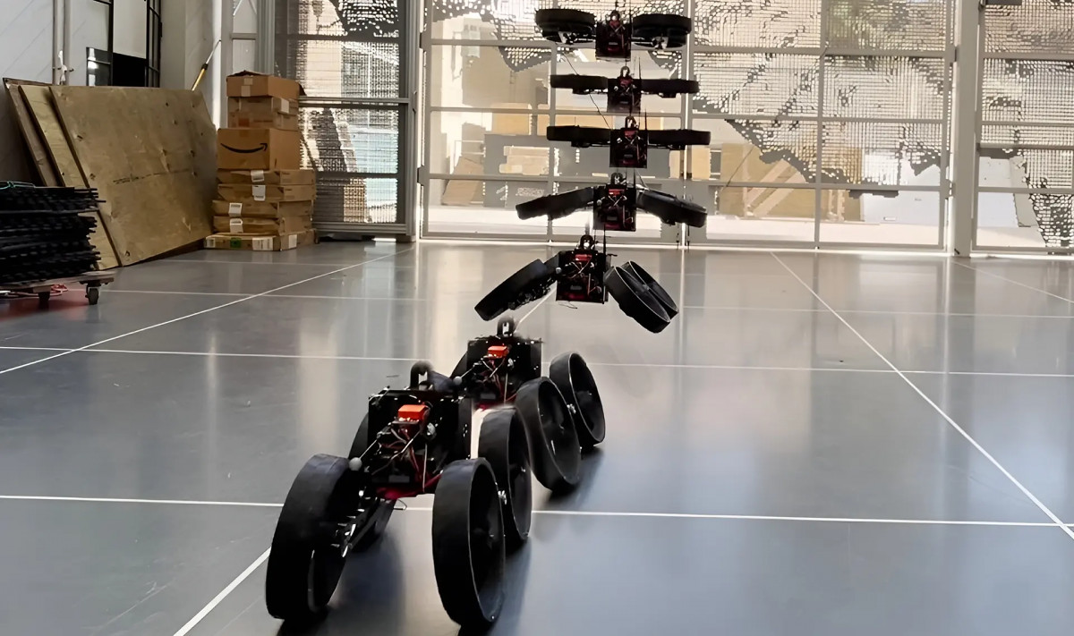 ASMO Robotics - ATMO: Autonomous Mobile Robot Revolutionizing Industrial Logistics