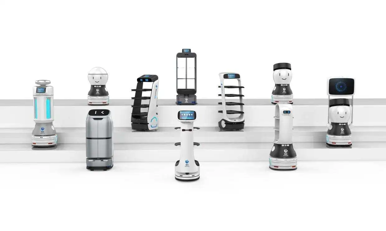 ASMO Robotics - C40 Cleaning Robot: Professional 4-in-1 Cleaning Assistant
